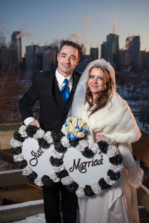 12Winter downtown wedding